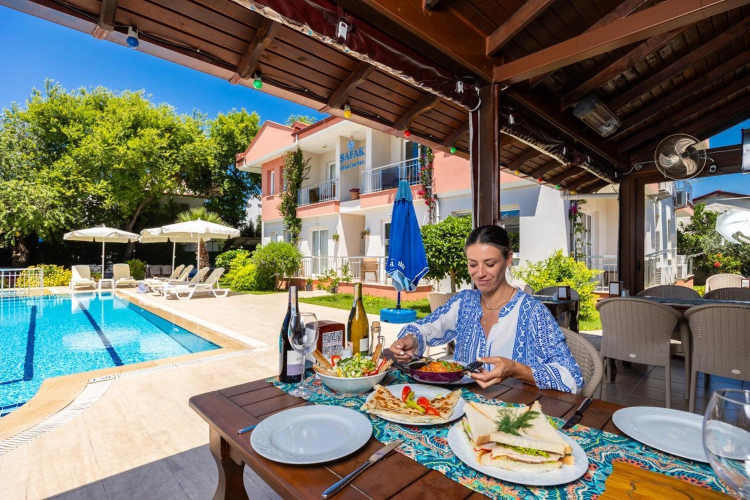 Safak Oasis Hotel 达利安 外观 照片